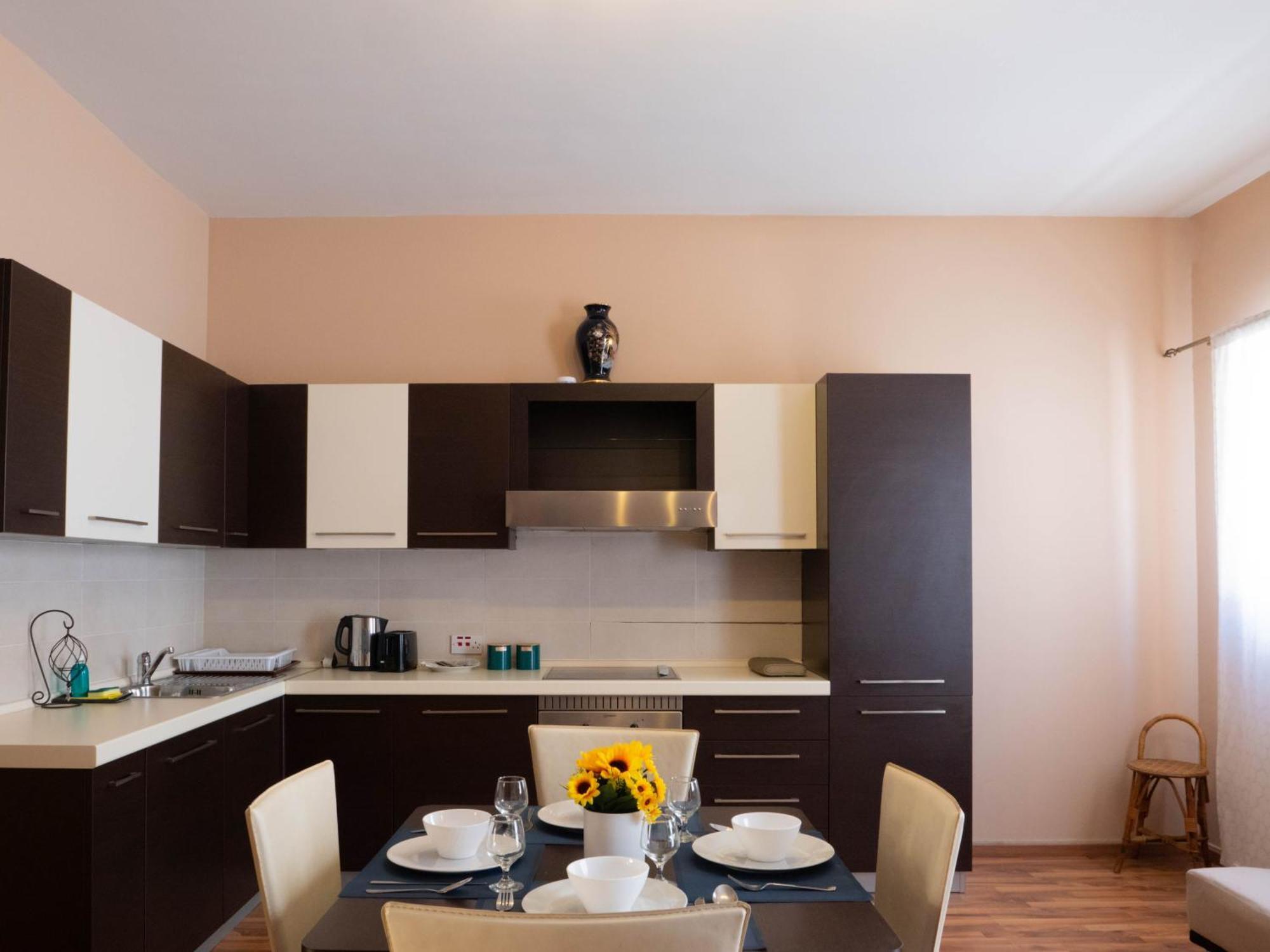 Emerald Court - Radiant Sliema Apartments & Penthouse By Shortletsmalta エクステリア 写真